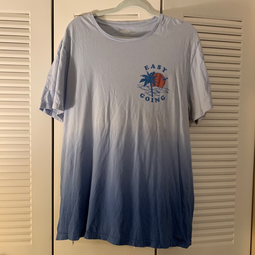 Old Navy men’s graphic tee